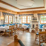 Otel Posthotel Hofherr 4*