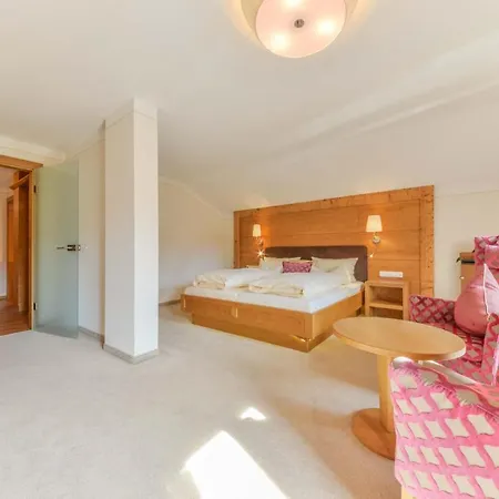 Posthotel Hofherr 4*