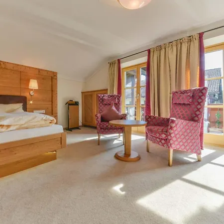 מלון Posthotel Hofherr